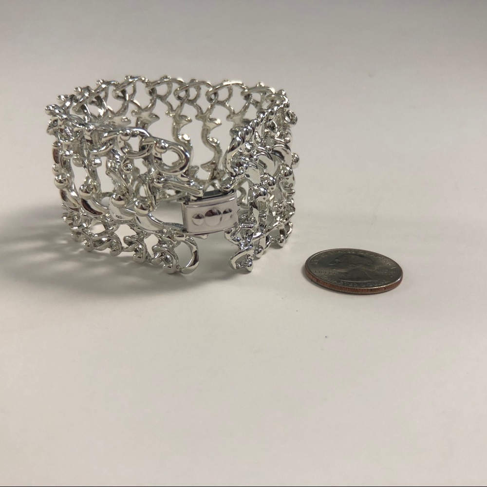 VTG Sarah Coventry Silver Toned Bracelet